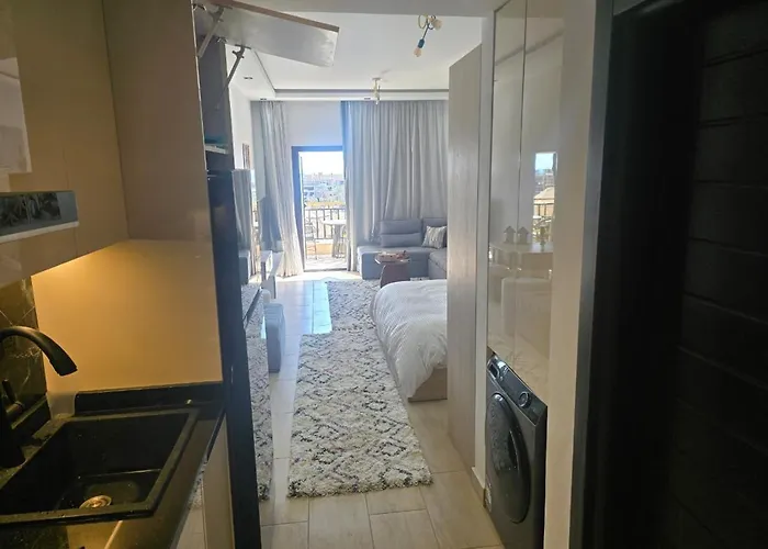Luxury S & Pool View, Apartment *