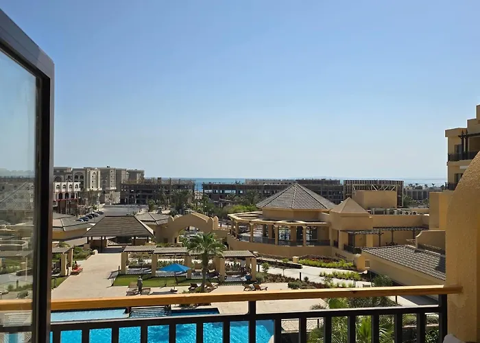 Luxury S & Pool View, * Hurghada
