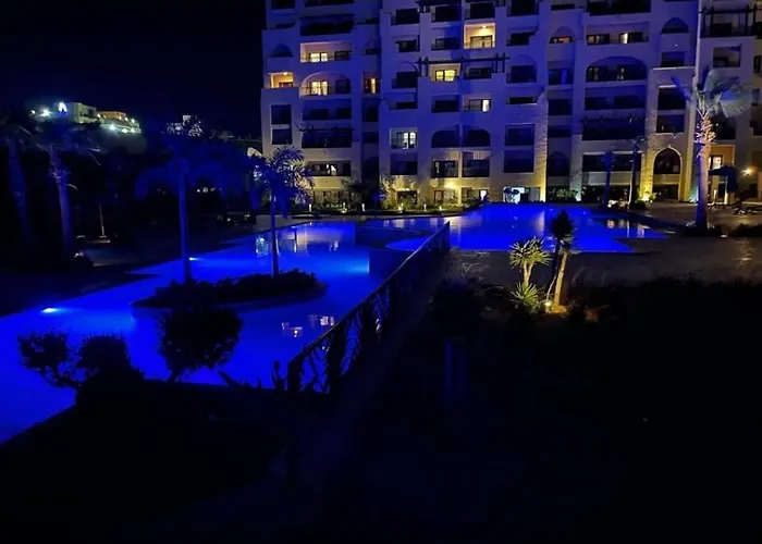 Apartment Luxury S & Pool View, *
